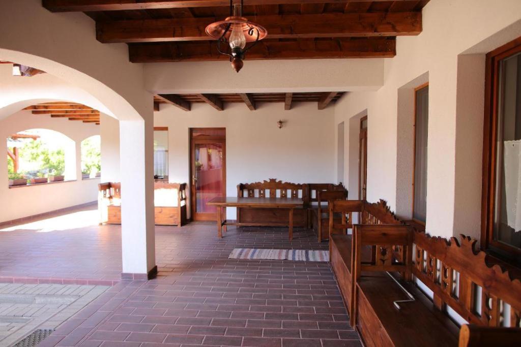 Csaronda Vendeghaz Hotel Csaroda Exterior photo